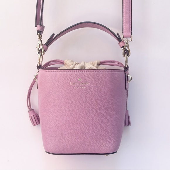 Kate Spade New York Hayes Bucket Bag - Picture 3 of 9